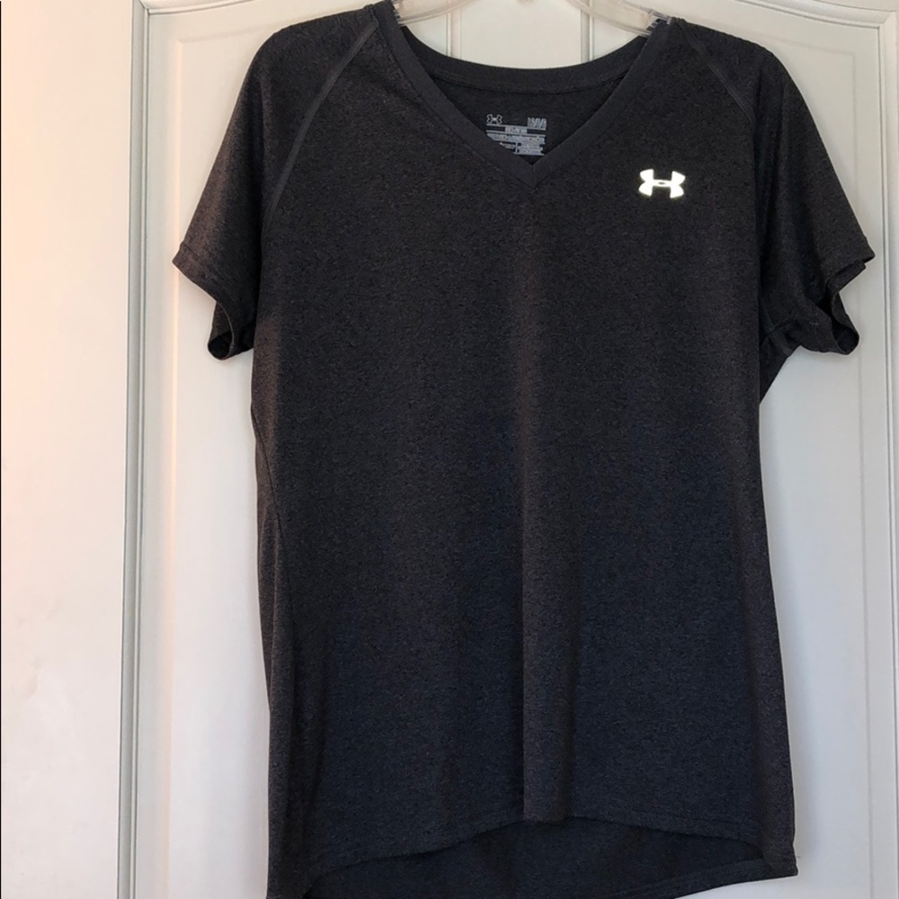 Women’s Grey Under Armour Shirt